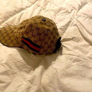 Gucci cap